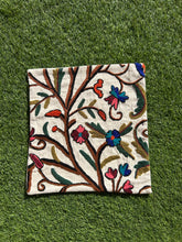 16 in x 16 in Crewel Cushion Covers Flower (White)