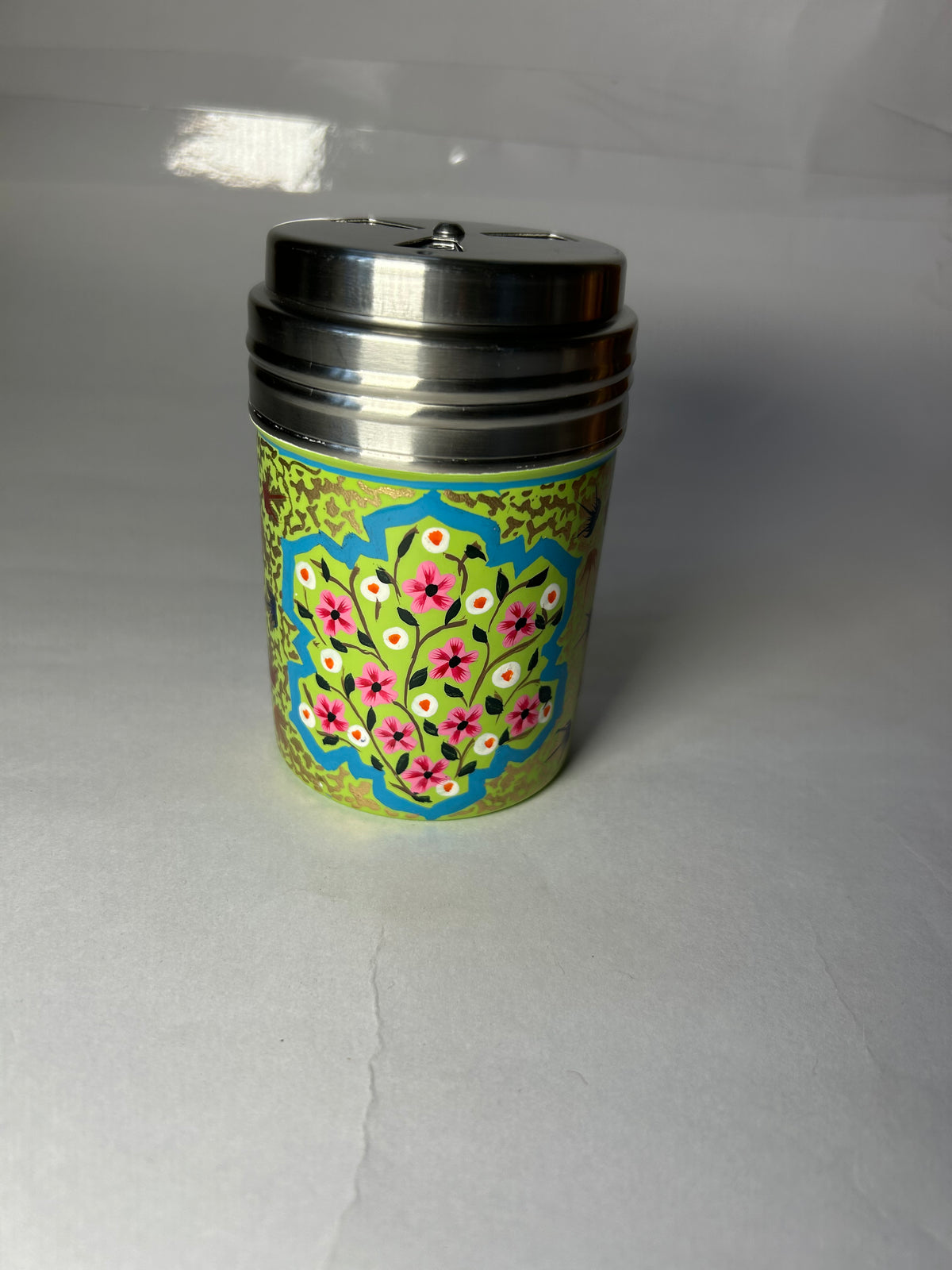 Salt and Pepper Sprinkler (Parrot)