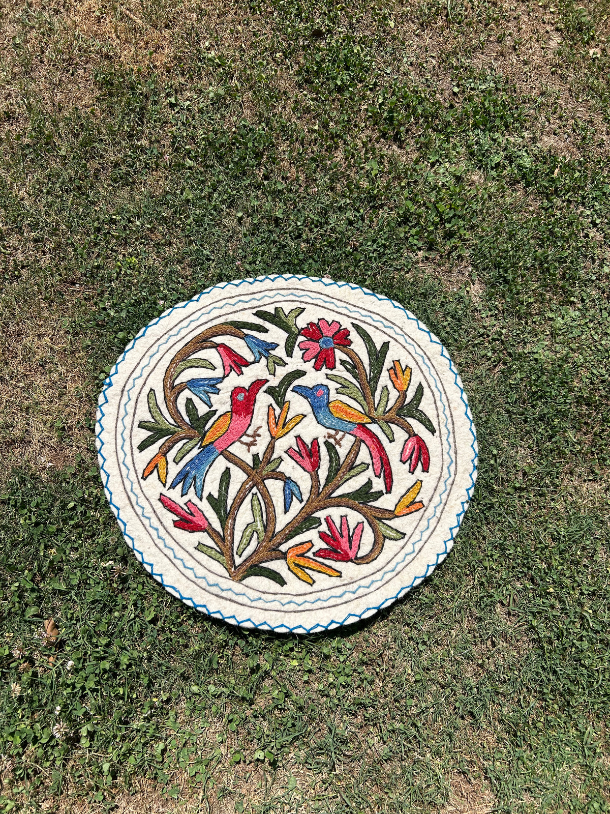 2x2 ft Round Namda